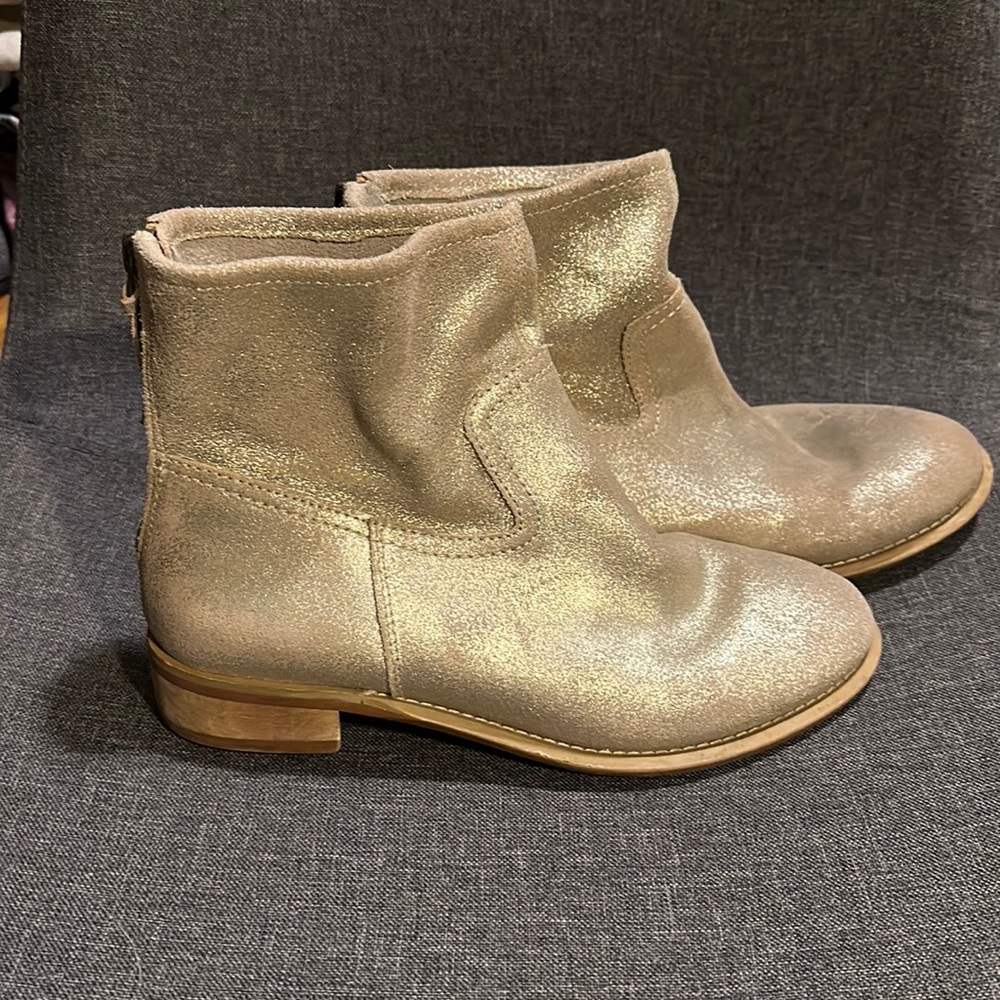 Gap leather ankle boots distressed gold
